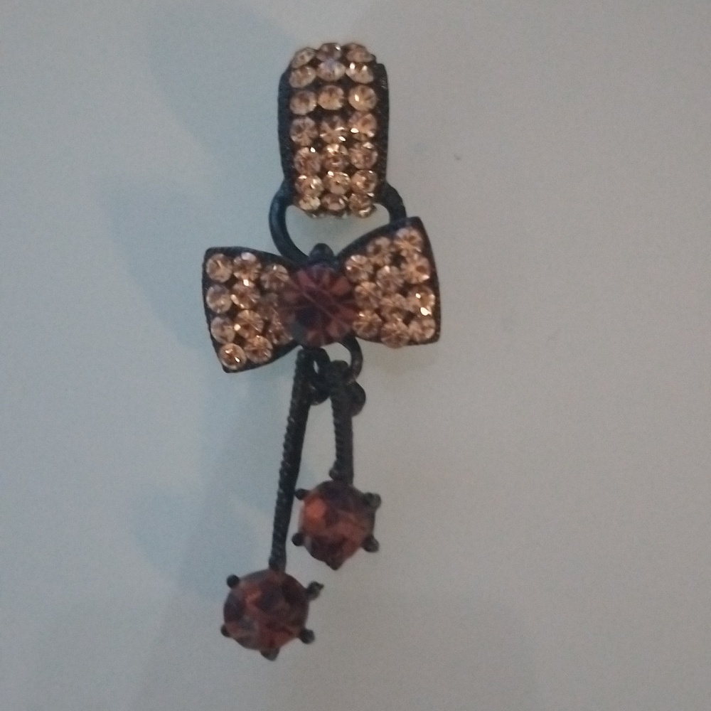 Citrine and Root Beer brown crystal Bow Pendant